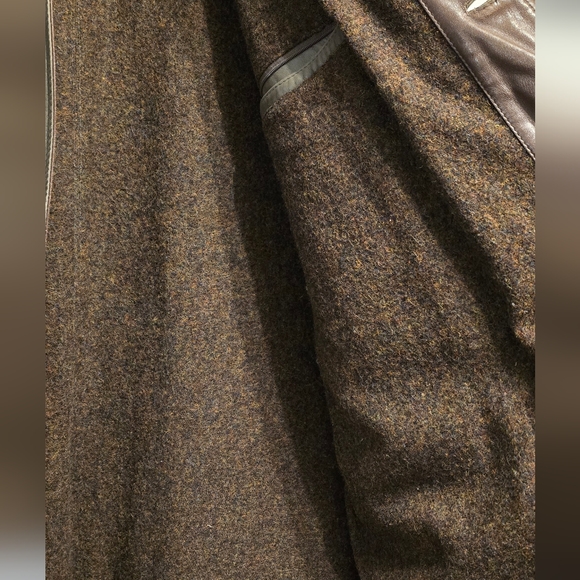 Vintage Mabrun Leather / Wool Coat made in Italy. - Picture 6 of 11